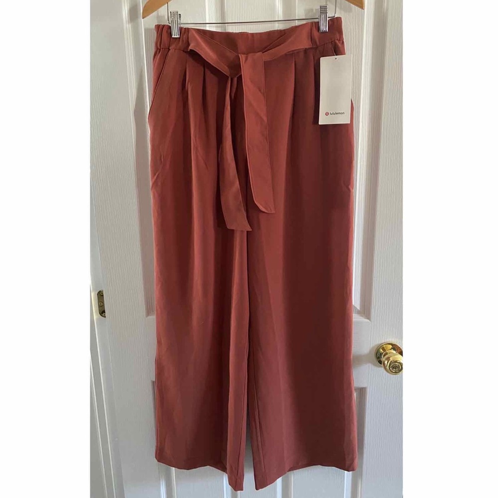 lululemon Noir Pant size 10 Rustic Clay